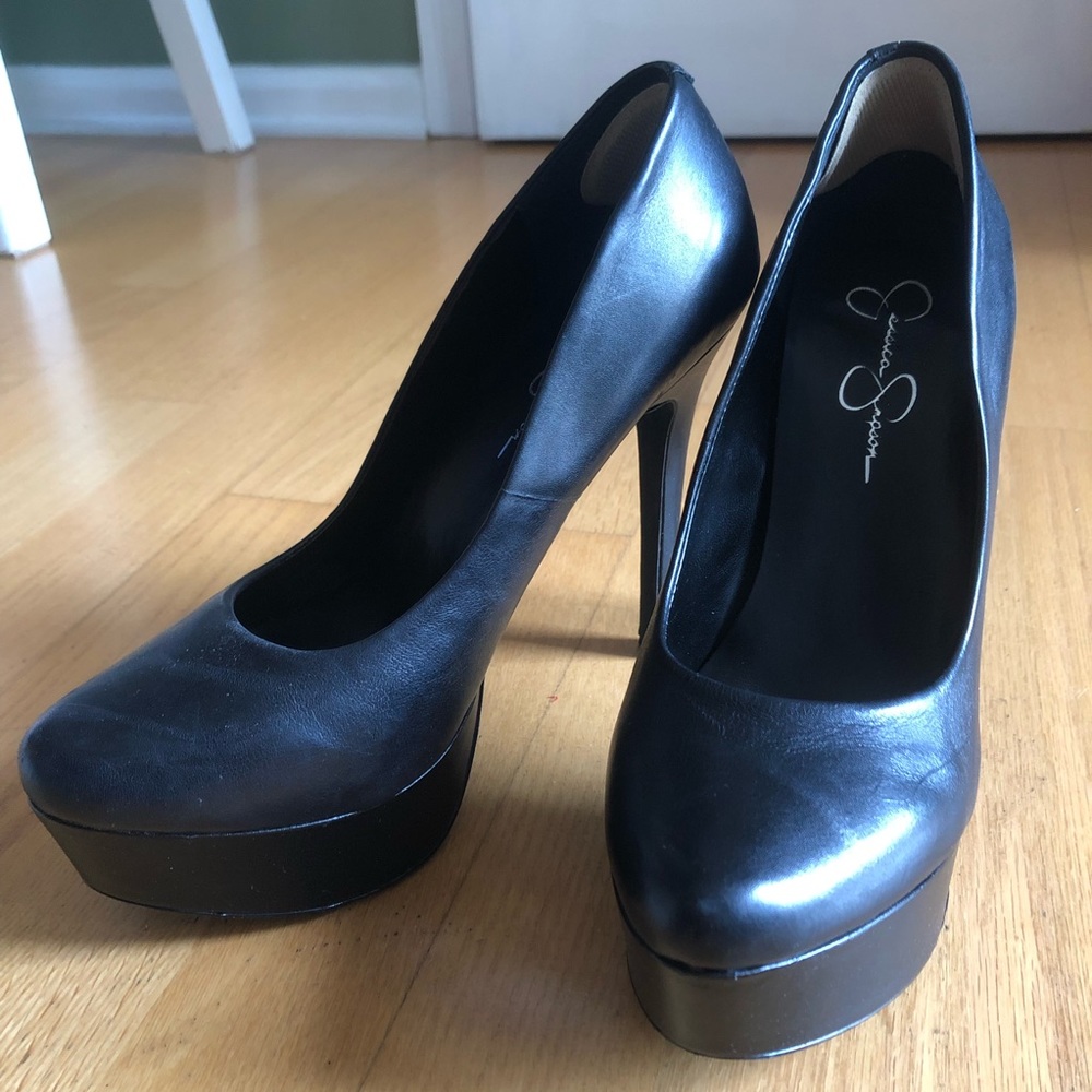 Jessica Simpson Black Stiletto Pump - Size 9.5